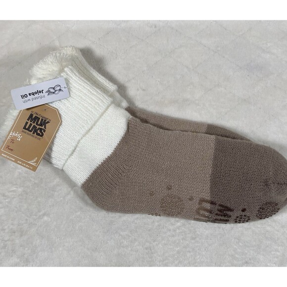 Muk Luks Aloe Infused Socks Lined Sherpa Slippers Socks Size L/XL 8.5-11 NEW - Picture 1 of 3